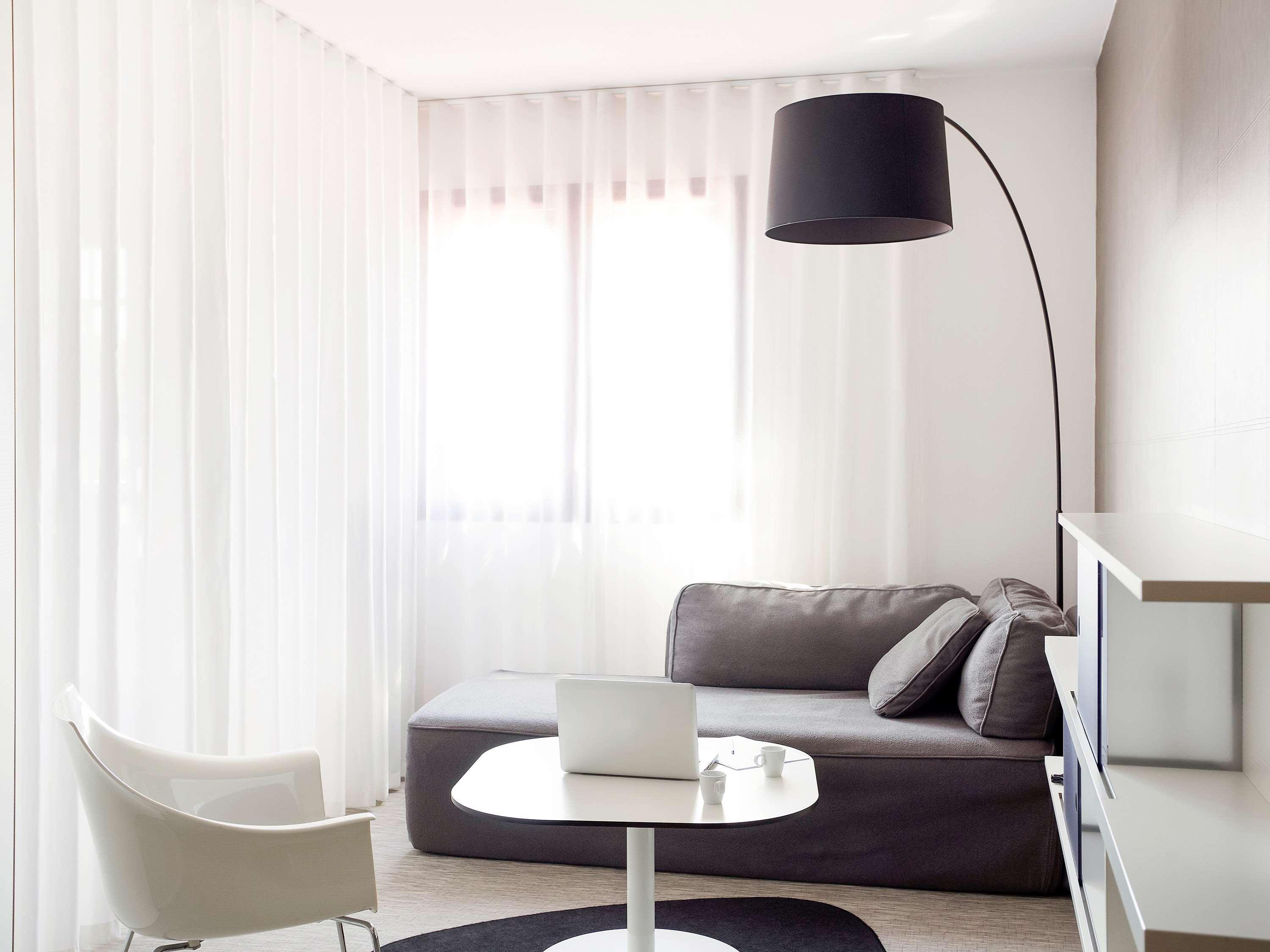 Novotel Suites Perpignan Centre Exteriör bild