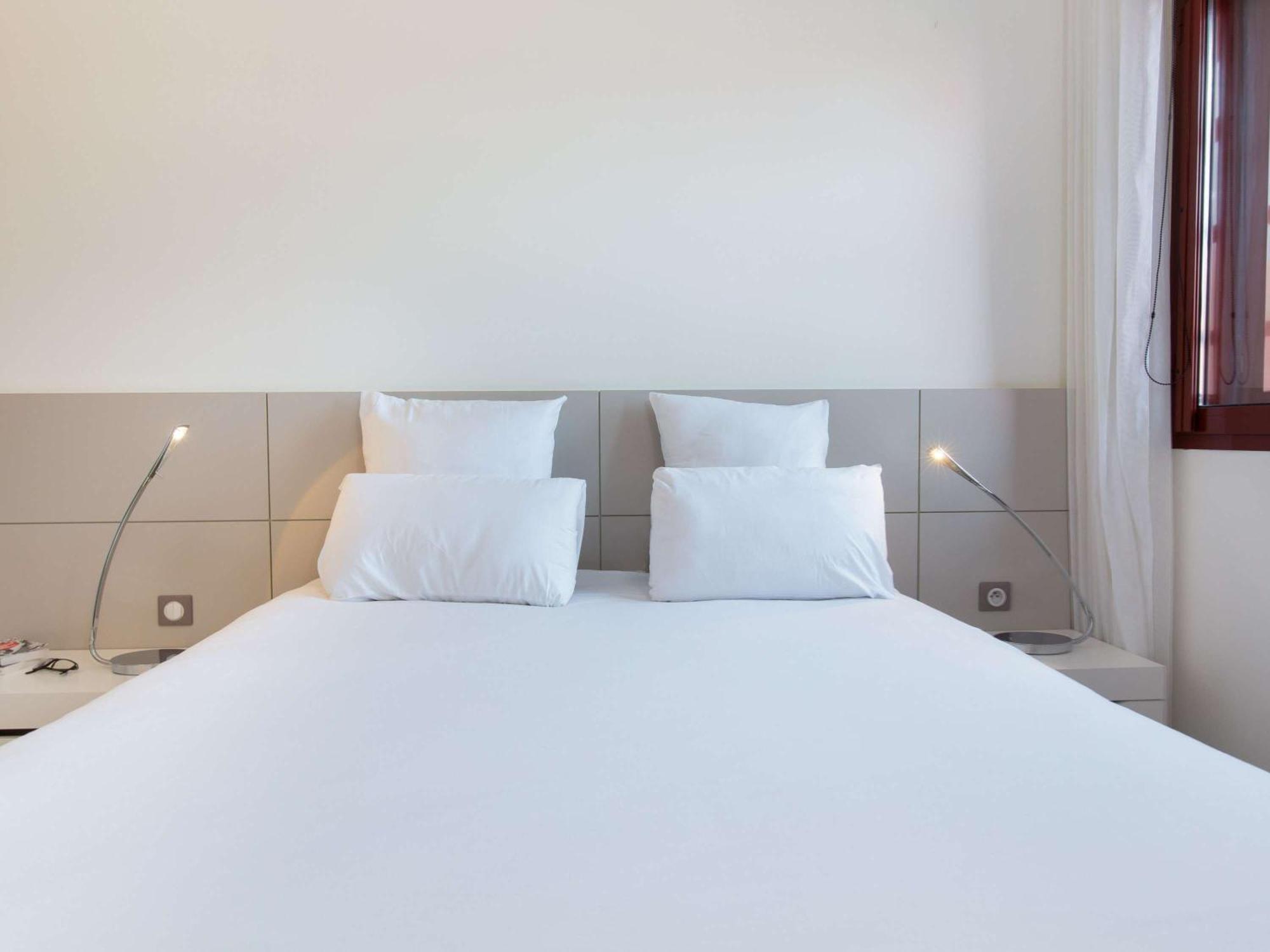 Novotel Suites Perpignan Centre Exteriör bild