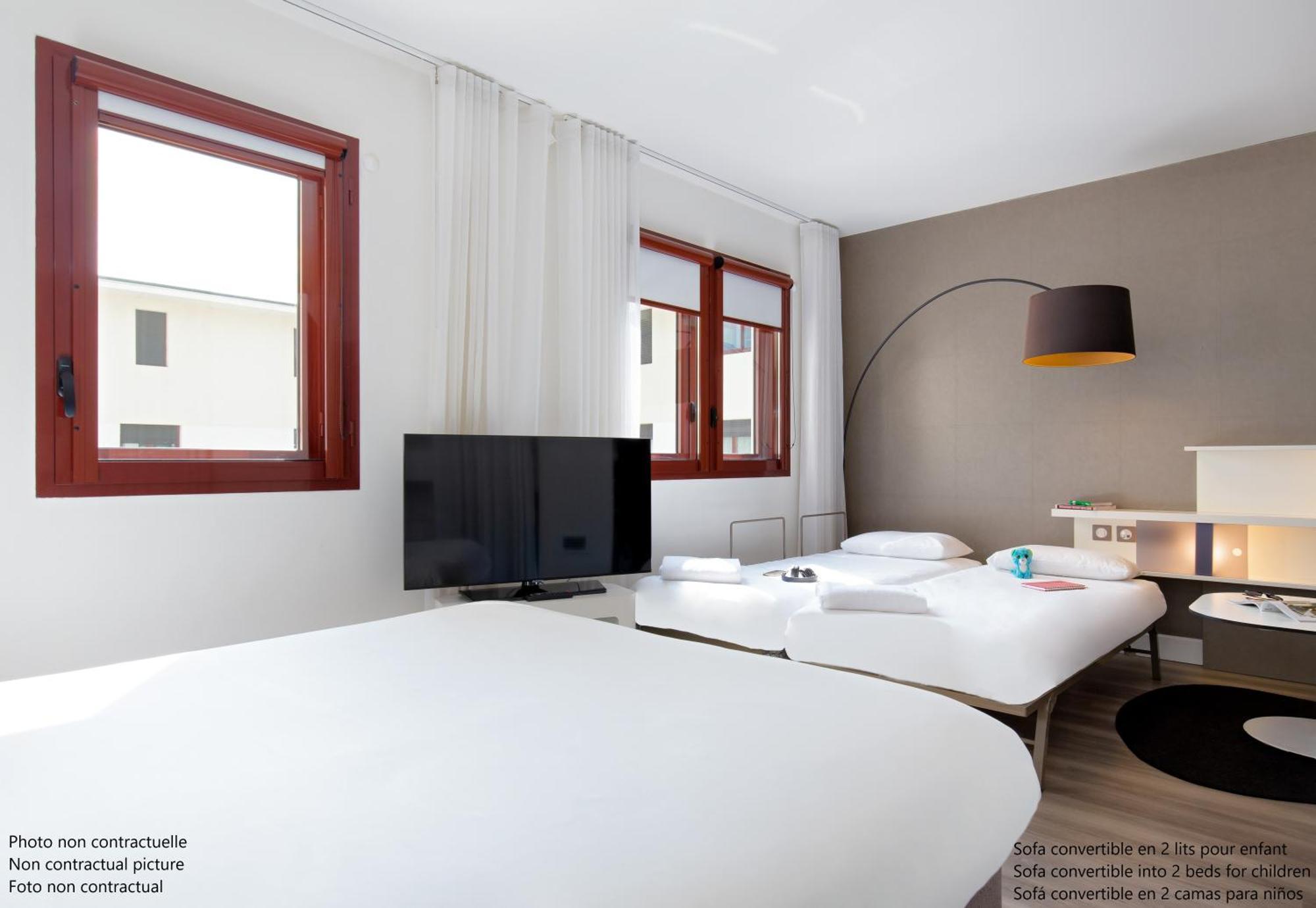 Novotel Suites Perpignan Centre Exteriör bild