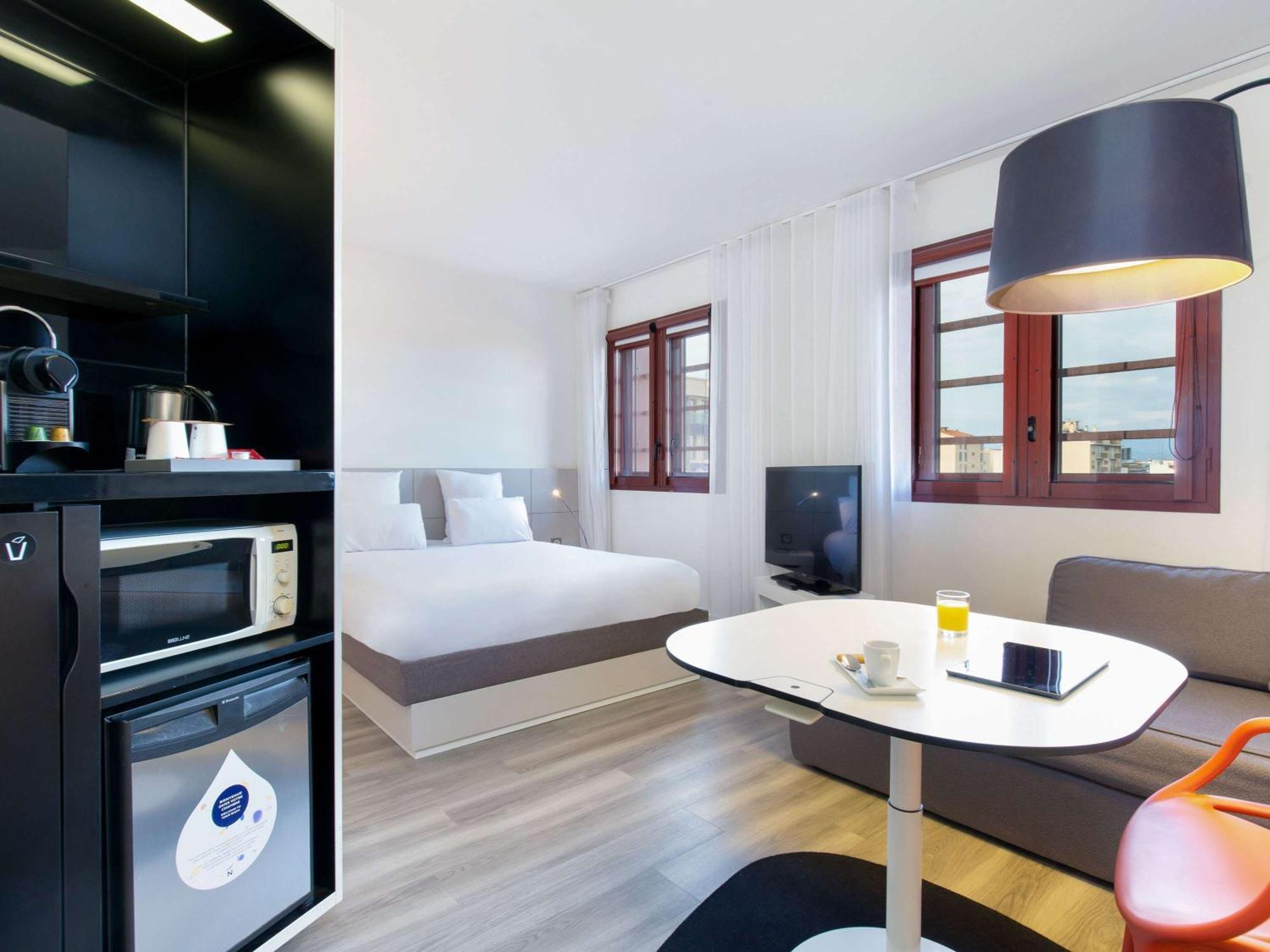 Novotel Suites Perpignan Centre Exteriör bild